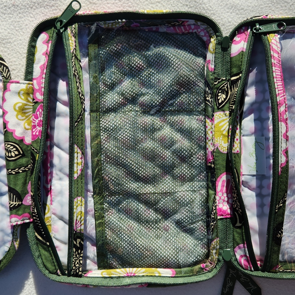 Vera Bradley Hanging Travel Organizer In Olivia Pink - Picture 6 of 9